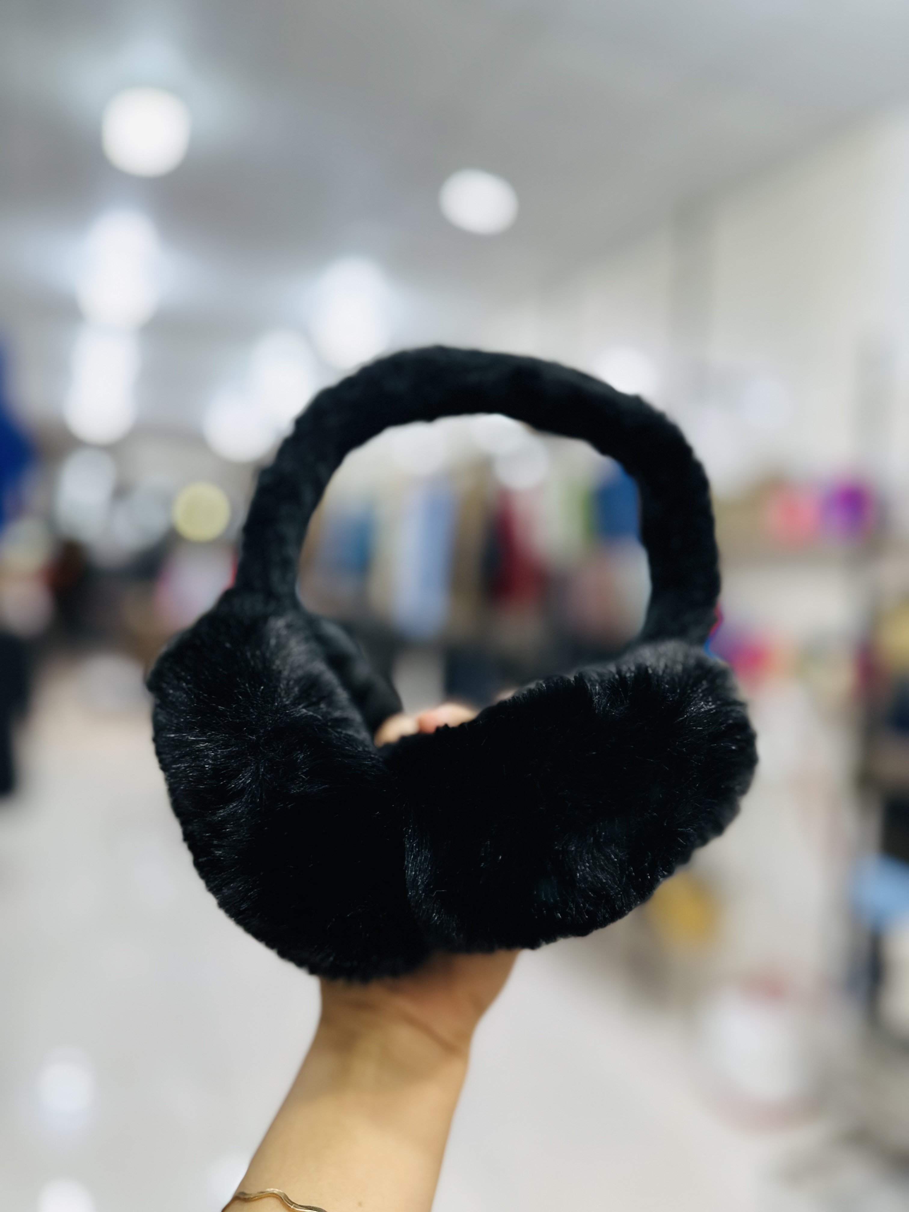 تصویر گوشگیر - سفید 